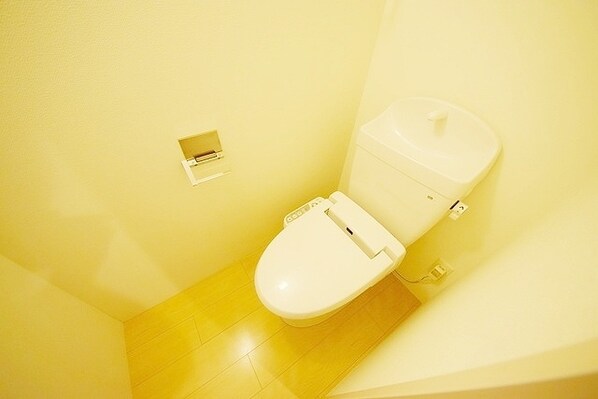 レジス飛鳥山公園の物件内観写真